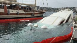 Bodrum'da Lüks Yat Suya Gömüldü: Sebebi Henüz Bilinmiyor!