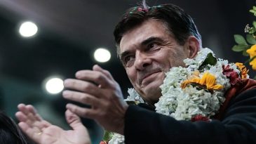 Bolivya Se&ccedil;imlerinde Merkez Sağ Adayın Zaferi