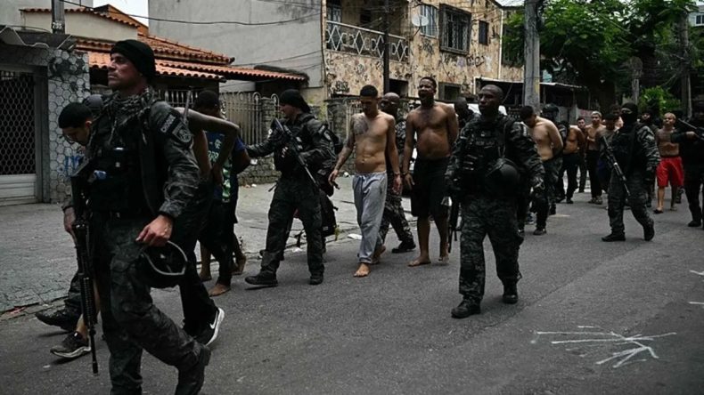 Brezilya'daki Favela Operasyonunda 64 Kişi Hayatını Kaybetti