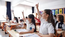 Bug&uuml;n okullar tatil mi, devamsızlık yazılacak mı? İşte 29 Ekim Cumhuriyet Bayramı'nda okullardaki faaliyet durumu!