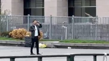 &Ccedil;ağlayan Adliyesi &Ouml;n&uuml;nde Silahlı Olay: Bir Kişi Kendini Vurdu!