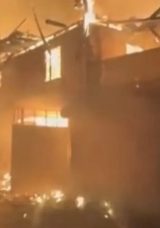 Çankırı'da Korkutucu Yangın: 6 Konut ve 1 Ahır Alevlere Kapıldı!