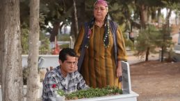 CENNETİN &Ccedil;OCUKLARI 5.B&Ouml;L&Uuml;M: "Kamil, Cennet annenin y&uuml;z&uuml;n&uuml; eğiyor: Sen benim oğlum değilsin!" Cennetin &Ccedil;ocukları son b&ouml;l&uuml;m izle!