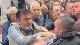 CHP Kongrelerinde Gergin Anlar ve Tartışmalar