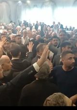 CHP Kongresinde Yumruklar Konuştu