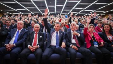 CHP'nin 39. Olağan Kurultayı S&uuml;recinde Yeni Gelişme: L&uuml;tf&uuml; Savaş İl Kongrelerinin İptalini Talep Etti!