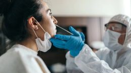 Covid-19 Yeniden Mi Artış Gösteriyor? Uzmanlardan Açıklama: "Yoğun Hastalar Geliyor"