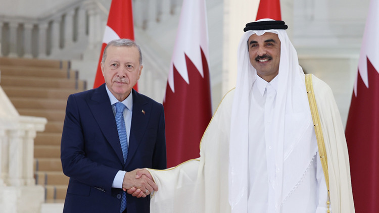 Cumhurbaşkanı Erdoğan, Katar Emiri Al Sani ile Buluştu