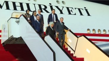Cumhurbaşkanı Erdoğan ve Beraberindeki Heyet Yurda D&ouml;nd&uuml;