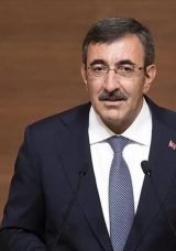 Cumhurbaşkanı Yardımcısı Yılmaz'dan 29 Ekim Mesajı: T&uuml;rkiye Y&uuml;zyılı Vizyonu ile Yeni Hedeflere Y&uuml;r&uuml;yoruz