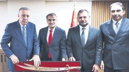 Cumhurbaşkanı’na Özel Hediye