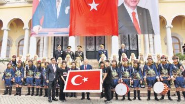 Cumhuriyet&rsquo;in 102. Yılına Renkli Bir Kutlama