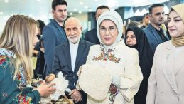 Değerlerimizi Koruyarak İlerlemeliyiz