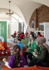 Depremzede &Ccedil;ocuklara Moral Desteği: Kırmızı Bisikletle Yeniden Doğuş Maratonu Kahramanmaraş'ta