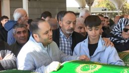 Devrilen konteyner can aldı