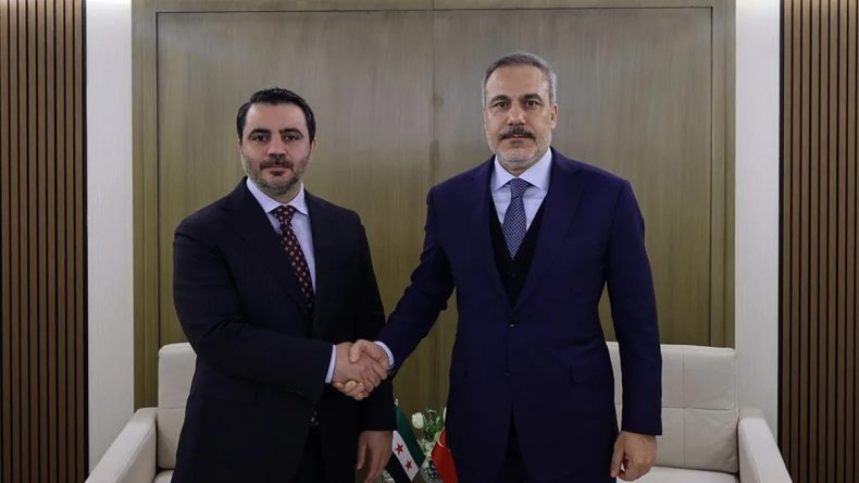 Dışişleri Bakanı Fidan, Suriyeli Meslektaşıyla Bir Araya Geldi