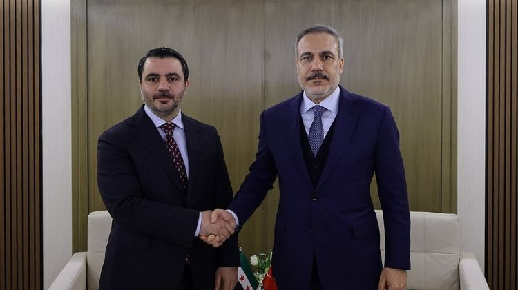 Dışişleri Bakanı Fidan, Suriyeli Mevkidaşı ile Telefon Görüşmesi Gerçekleştirdi