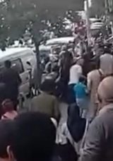 D&uuml;ğ&uuml;n Değil Meydan Dayağı: İki Aile Ara&ccedil;lara Girdi!