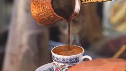 Düzenli Kahve Tüketimi Kasları Koruyor