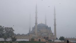 Edirne ve Tekirdağ'da Sis Etkisini Sürdürüyor