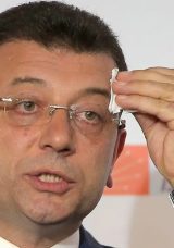 Ekrem İmamoğlu 'Sahte diploma' davasında ikinci kez hakim karşısında: Duruşma 8 Aralık'ta!