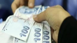 EMEKLİ ZAMMI SON DAKİKA: Enflasyon Verilerine G&ouml;re Hesaplandı! Ocak 2026 SSK ve Bağkur'da En D&uuml;ş&uuml;k Emekli Maaşı Ne Kadar Olacak?