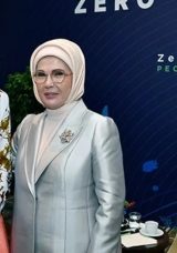 Emine Erdoğan, BM Habitat İcra Direkt&ouml;r&uuml; Rossbach ile Bir Araya Geldi