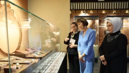 Emine Erdoğan'dan "Arkeolojinin Altın Çağı Sergisi" Paylaşımı