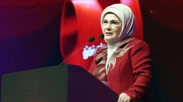 Emine Erdoğan'dan "Sıfır Atık" Vurgusu: Hızla Uygulamalıyız