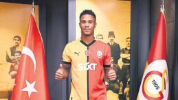 Eren ile Jakobs Arasındaki Değişiklik!