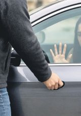 Eşini Alıkoyan Kocaya 6 Yıl Hapis Cezası
