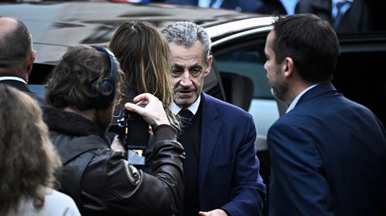 Eski Fransa Cumhurbaşkanı Nicolas Sarkozy Cezaevine Girdi: 5 Yıl Hapse Mahkum Edildi
