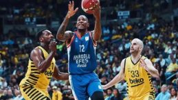 EUROLEAGUE MAÇI: Anadolu Efes – Fenerbahçe Beko maçı ne zaman, saat kaçta ve hangi kanalda? Avrupa'da Türk derbisi!