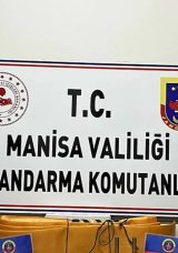 Evinin Bah&ccedil;esinde Tarihi Eser Kazan Birisine Operasyon: Manisa!