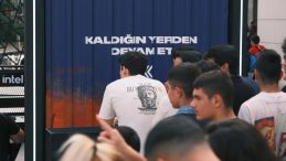 Excalibur’un Gücü RE:PLAY Turnuvasında Oyuncularla Buluştu