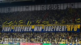 Fenerbah&ccedil;e'de Kombine Biletler Yeniden Satışa &Ccedil;ıkıyor!