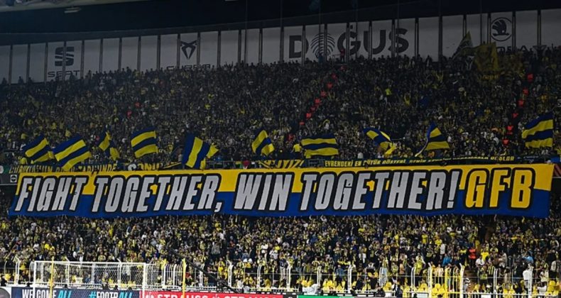 Fenerbah&ccedil;e'de Kombine Biletler Yeniden Satışa &Ccedil;ıkıyor!