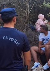 Fethiye&rsquo;de 59 G&ouml;&ccedil;men ve 3 Ka&ccedil;ak&ccedil;ı Yakalandı