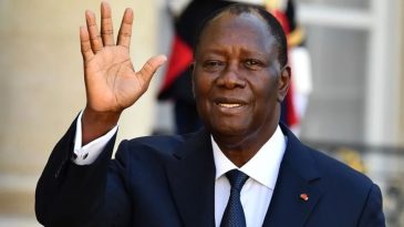 Fildişi Sahili Se&ccedil;im G&uuml;n&uuml;nde Oy Kullanıyor