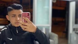 Finike'de 15 Yaşındaki Motosikletli Kaza Sonucu Hayatını Kaybetti