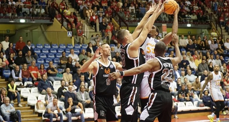 Galatasaray, Trieste'yi Tek Sayı Farkla Yendi