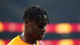 Galatasaray'da Okan Buruk, Wilfried Singo'nun Dönüşünü Açıkladı!