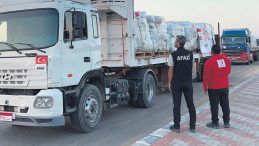 Gazze’ye 100 TIR Yardım Gönderildi