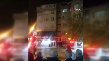 Gebze'de Bir Binadan Gelen &Ccedil;atırdama Sesleri: Bina Tahliye Edildi