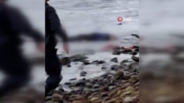 Gelibolu A&ccedil;ıklarında Tekne Battı: 2 Kişi Hayatını Kaybetti