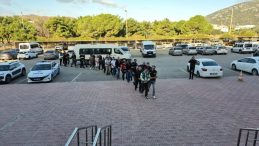 Göçmen Botu Faciasında 17 Kişi Hayatını Kaybetmişti… 17 Şüpheli Adliyeye Sevk Edildi