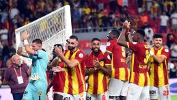Göztepe'de Namağlup Unvanı Sona Erdi! İzmir Ekibinde Gol Sıkıntısı Devam Ediyor