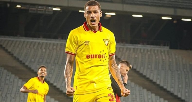 Göztepeli Janderson'un Gol Çizgisi!