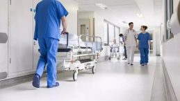 Hastaneler ve Sağlık Ocaklarının 28-29 Ekim &Ccedil;alışma Saatleri: Bug&uuml;n A&ccedil;ık mı?