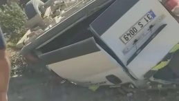 Hatay'da Dehşet Verici Kaza: Servis Minibüsü Uçurumdan Düştü!